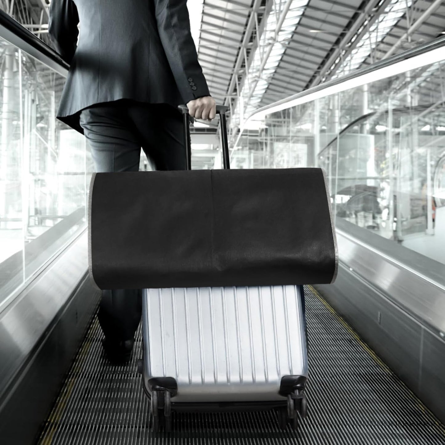 Zilink Upgrade 43" Garment Bag for Suit, Leather,Fur, Mink Coat and Sweater with 3.9" Gusset and Stable Buckles Heavy Duty, Hanging, Breathable, Foldable Travel and Wardrobe Clothes Protector