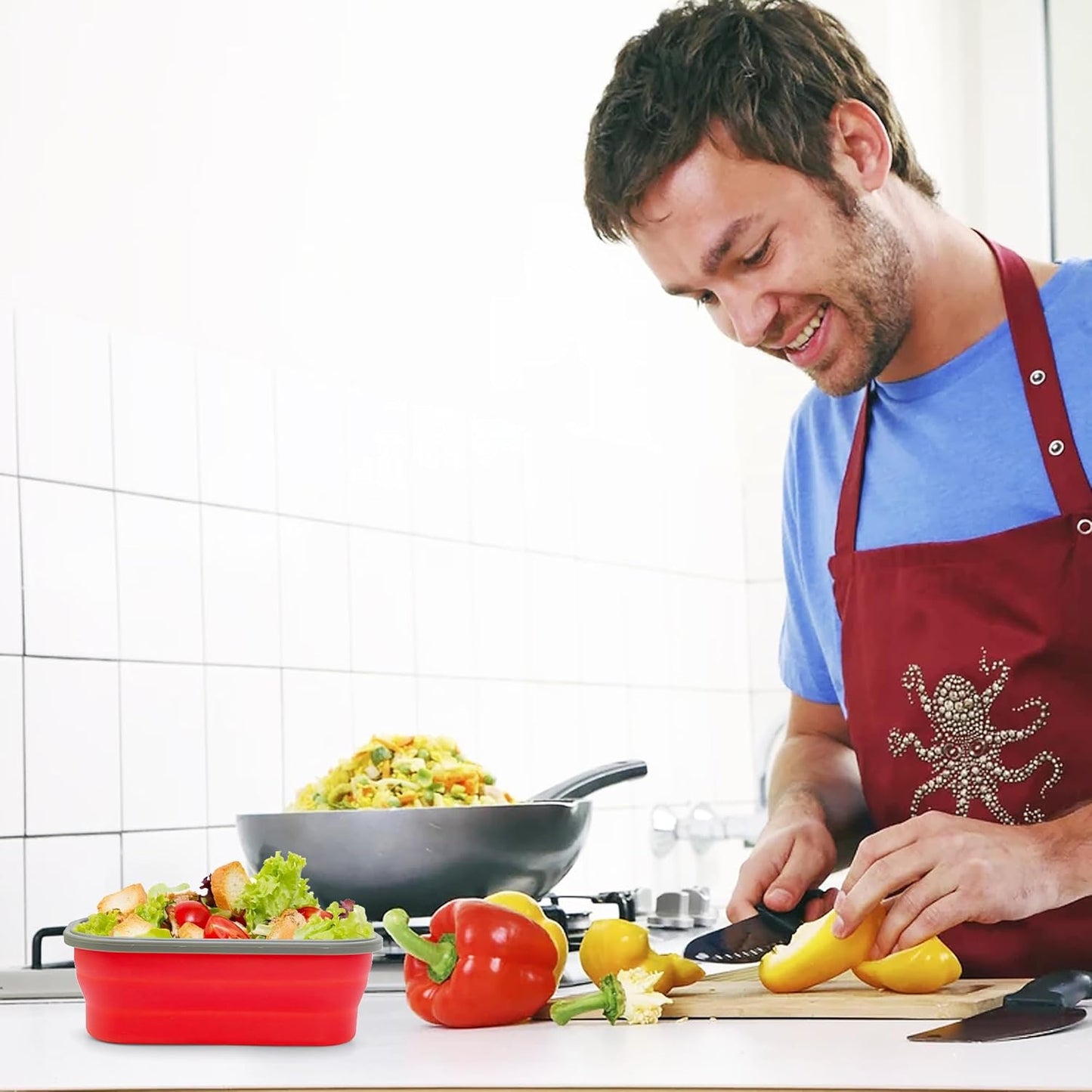 1000ml Collapsible Bento Lunch Box - Silicone Food Storage Container, Foldable Food Container with 2-in-1 Spoon Spork and Airtight Lid, Microwave Safe, Red