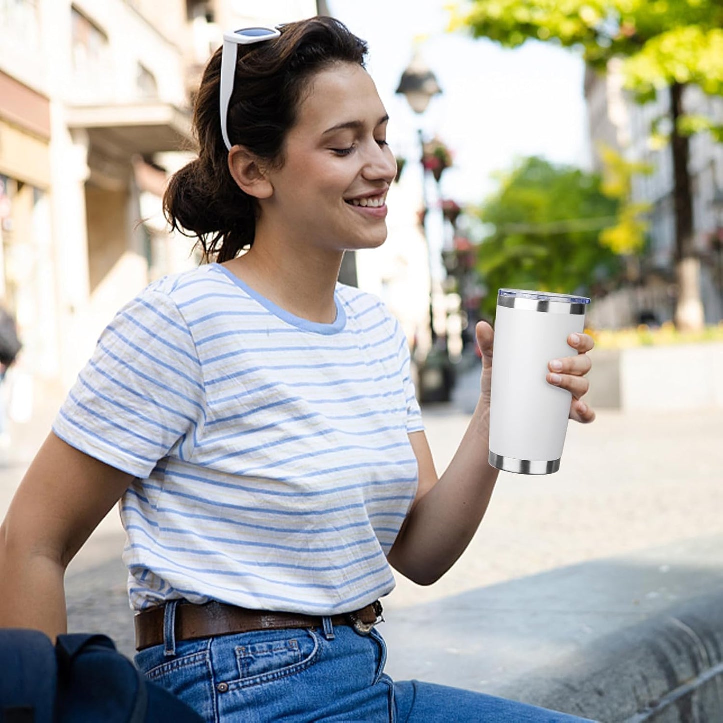 20oz Tumbler with Straw and Brush, Stainless Steel Vacuum Insulated tumbler, Double Wall Insulated Coffee Tumbler for Outdoor, Home, Travel,Office (White,1pcs)