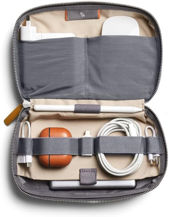 Bellroy Tech Kit (Tech Accessories Organizer Pouch, Zipper Closure Design, Stores Power Bank, Phone Charger, Cables & More, Internal)