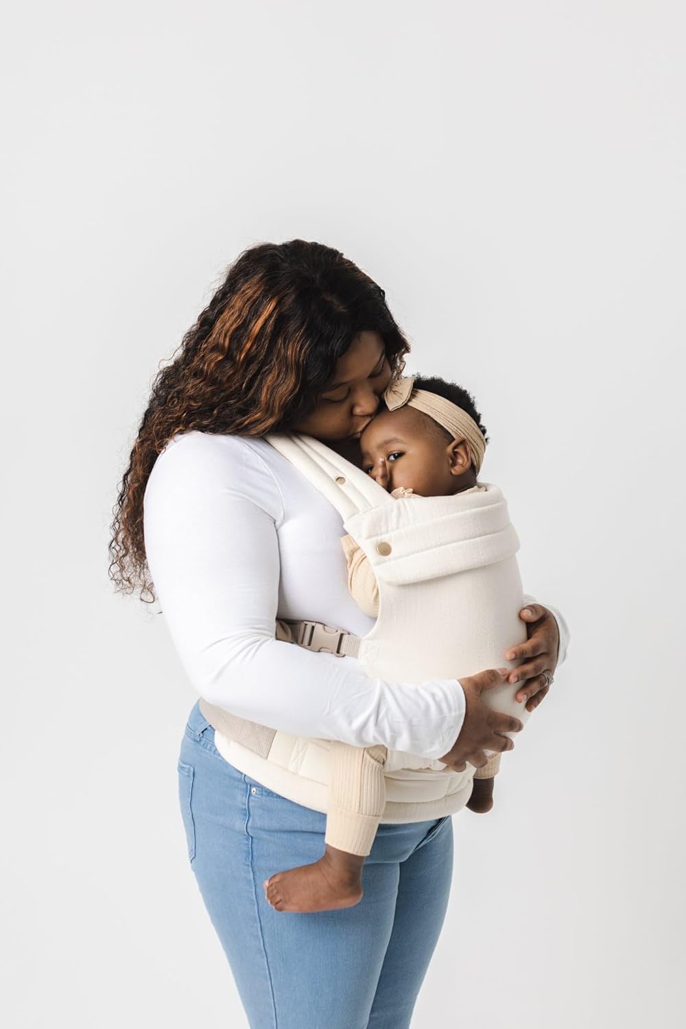 Mabē Monarch Ergonomic Baby Carrier – Premium Cotton Soft Structured Newborn to Toddler Carrier with Hip-Healthy Design, 3 Carry Positions (7-35lbs), Lightweight & Breathable, (Ivory)