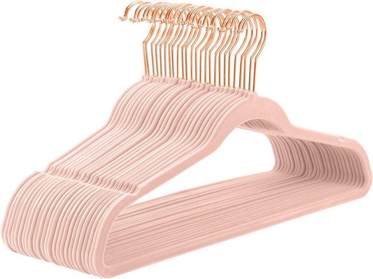 MIZGI Premium Velvet Hangers (50 Pack) Heavy Duty - Non Slip Felt Hangers - Blush Pink - Rose Gold 360 Degree Swivel Hooks,Space Saving Clothes Hanger,Durable Strong Hanger for Suits,Coats,Dress