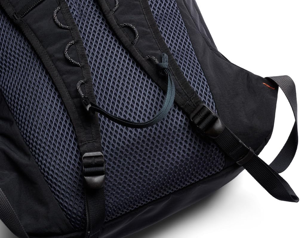 Bellroy Lite Daypack (lightweight performance backpack) - Black