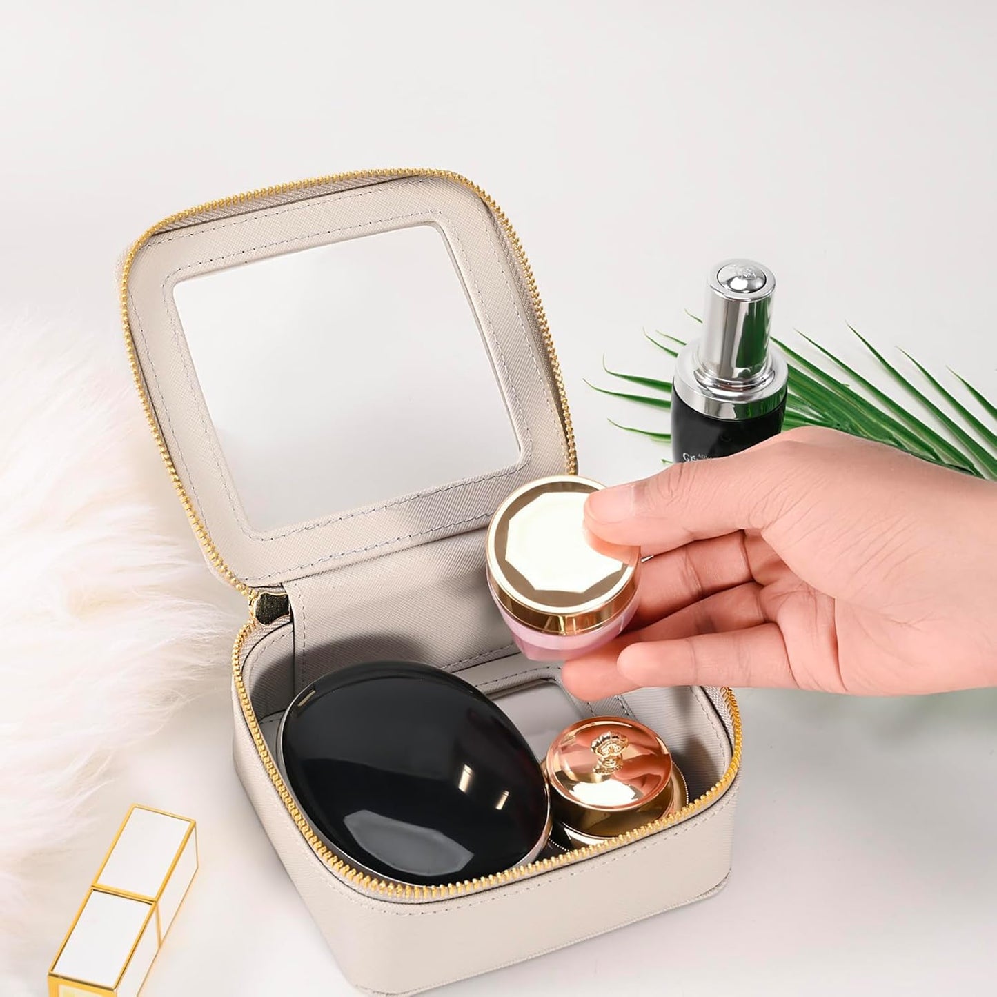 Aveniee Mini Clear Makeup Bag, Small Cosmetic Bags Travel Toiletry Pouch Organizer, TSA Approved Make up Case with Zipper, Car Bag for Essentials,Grey