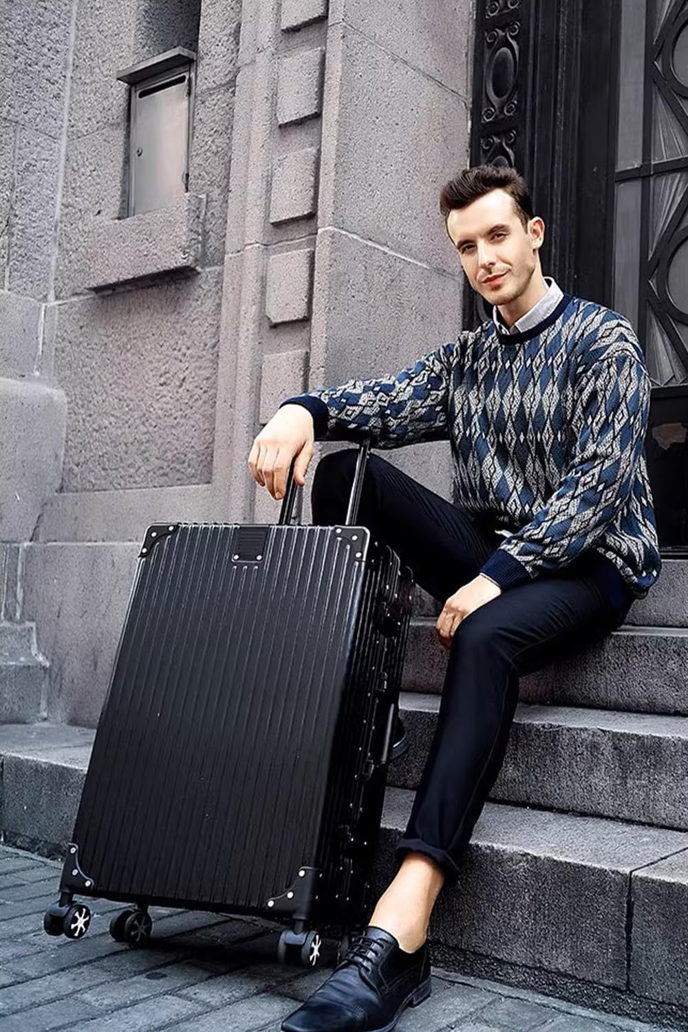 HotWay 24 Inch Checked in Luggage with Aluminum Frame,PC Hard Shell Suitcase with Spinner Wheels and TSA Lock, Large Suitcase for Travel, Black