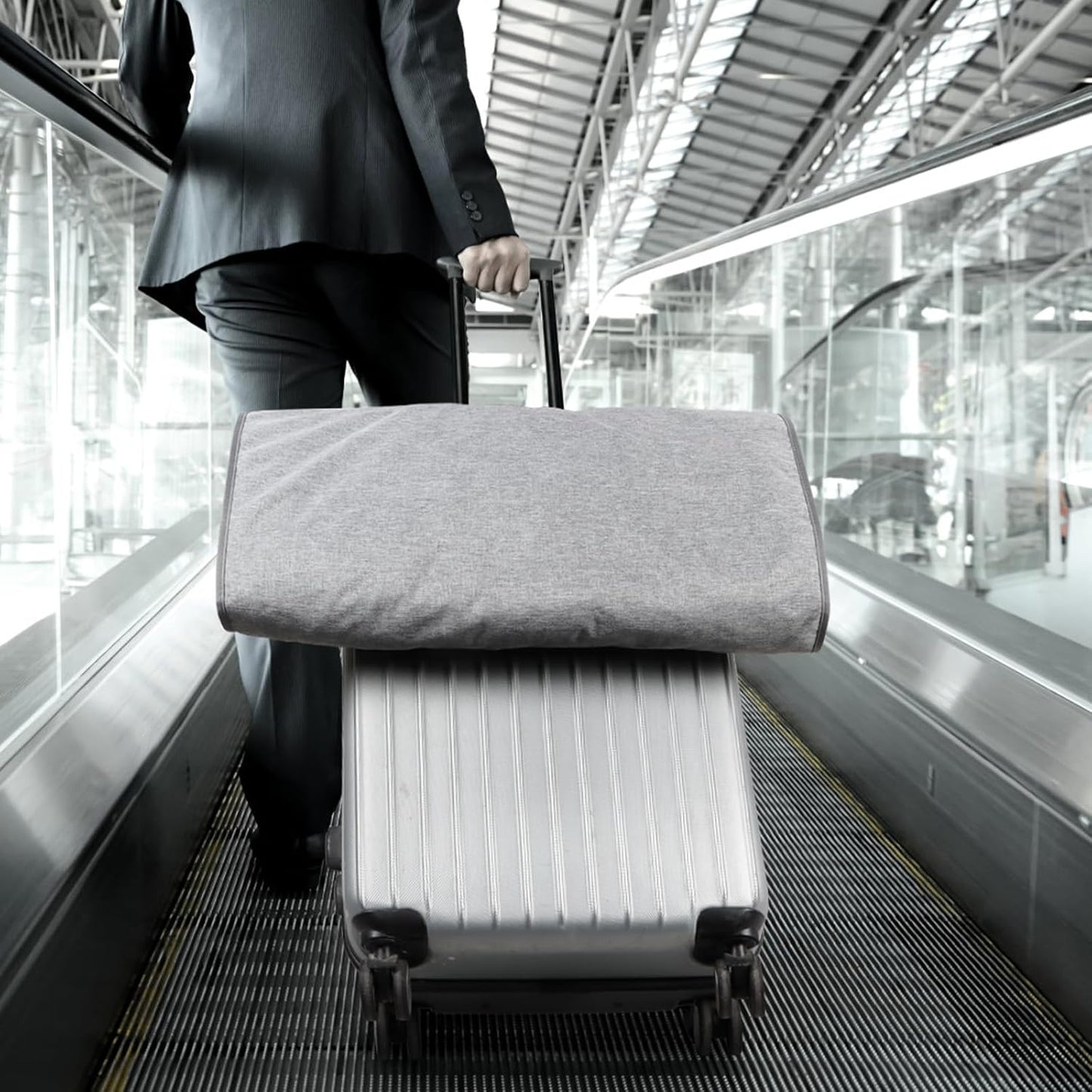 Zilink Luxury Storage 43" Garment Bag for Men and Women Suit, Shirt, Blouse, Sweater, Jacket with 3.9" Gusset, Premium Hanging, Breathable, Foldable Clothes Protector and Travel Cover