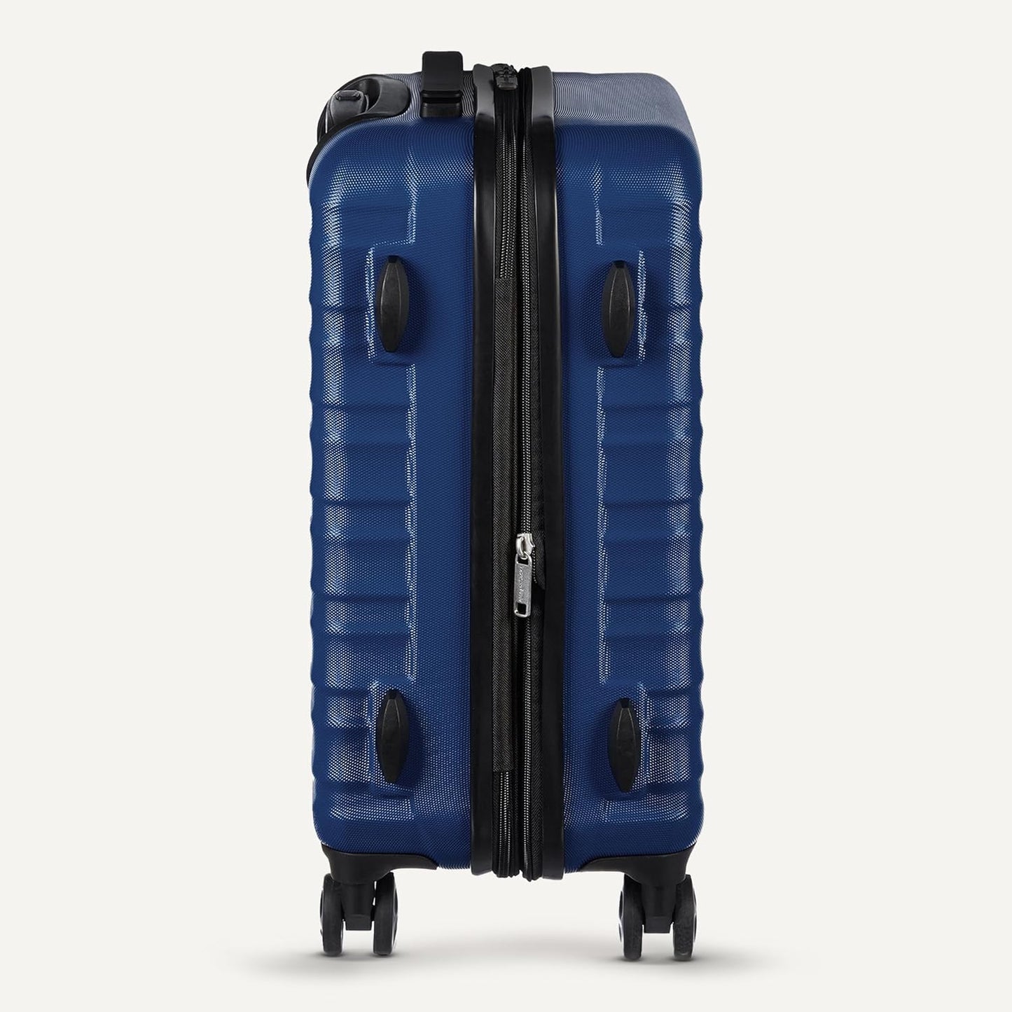 Amazon Basics 21" Hardside Carry-On Luggage, Hardshell Suitcase With Wheels, Expandable For Up to 25% More Space, With Scratch-Resistant Surface, Four Multi-directional Wheels, Navy Blue