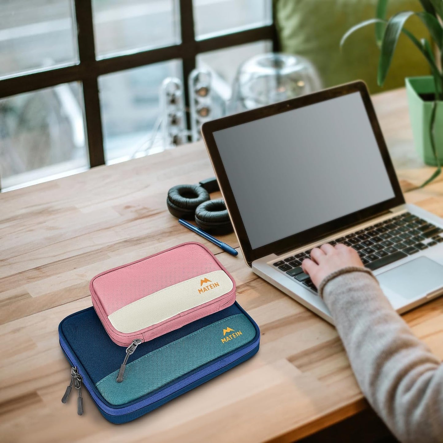 MATEIN Travel Cable Organizer Pouch, Scratch Resistant Portable Charger Case for Electronic Accessories, Travel Tech Bag for Cable, Guitar Picks, Cord Organizer Bag for Work & Office, 2 Pack