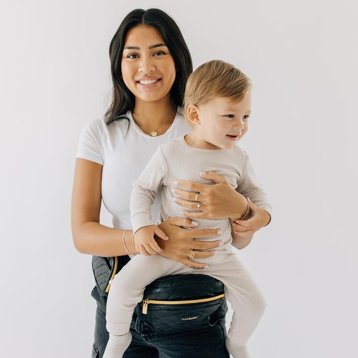Tushbaby The Original Premium Quality Hip Seat Carrier – Safety-Certified Baby & Toddler Carrier with Secure Safety Buckles, No-Flimsy-Foam Design, Storage Pockets & Nursing Pillow. 0–3 yrs