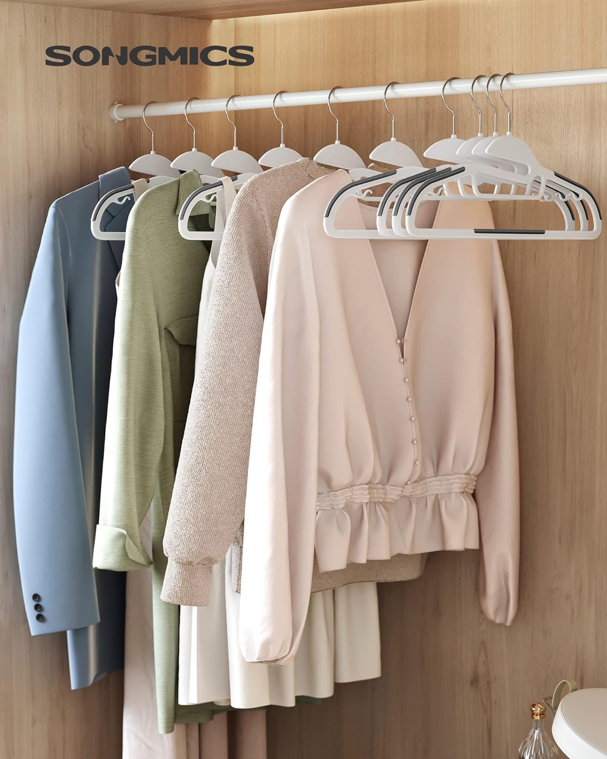 SONGMICS 50 Pack Coat Hangers, Heavy-Duty Plastic Suit Hangers, S-Shaped Opening, Space-Saving, 360º Swivel Hook, 16.3 Inches Wide, Cloud White and Dark Gray UCRP041WG03