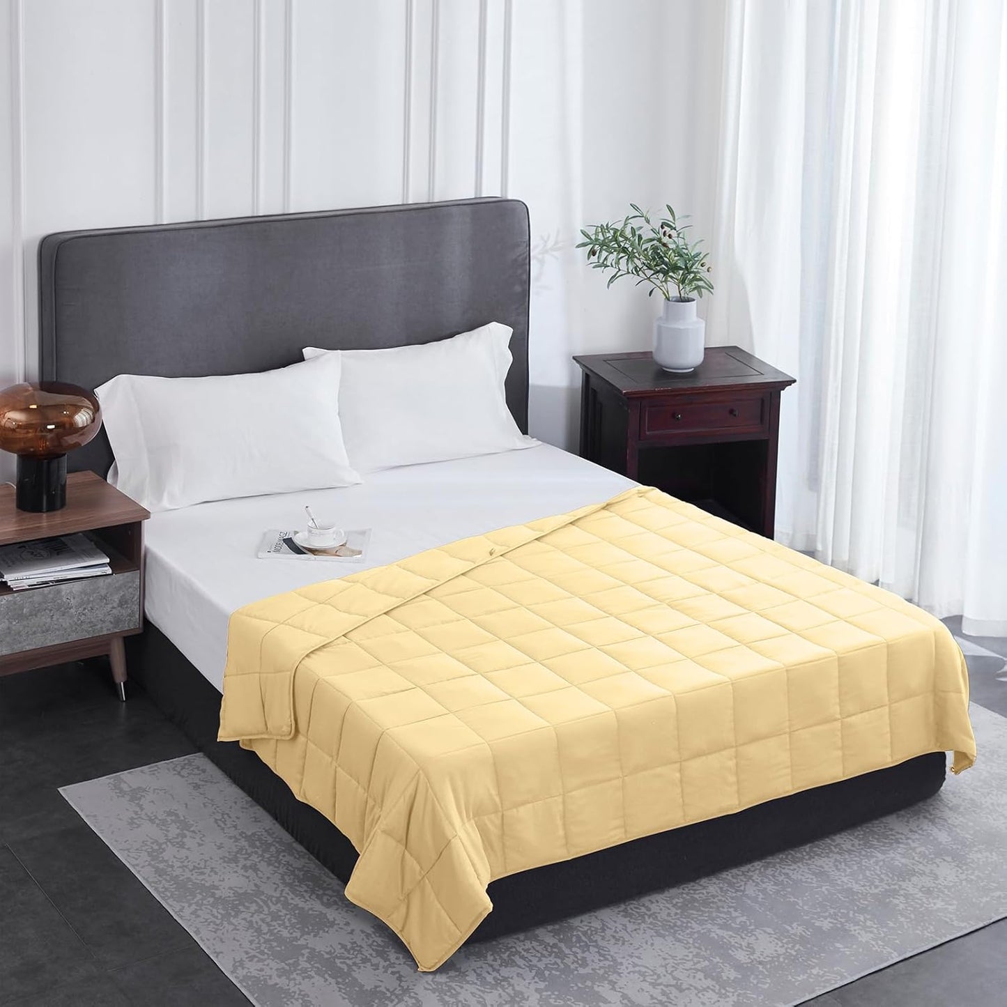 L'AGRATY Weighted Blanket - 60"x80" 15lbs Cooling Breathable Heavy Blanket Microfiber Material with Glass Beads Big Blanket for Adult All-Season Summer Fall Winter Soft Thick Comfort Blanket