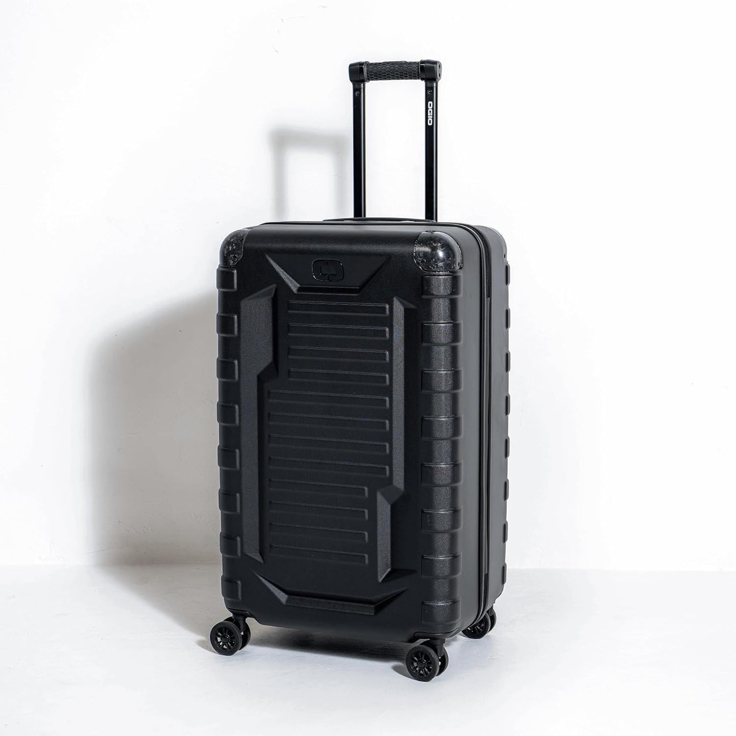 OGIO Renegade Vault Wheeled Travel Bag (4 Wheel Hard Side Luggage)