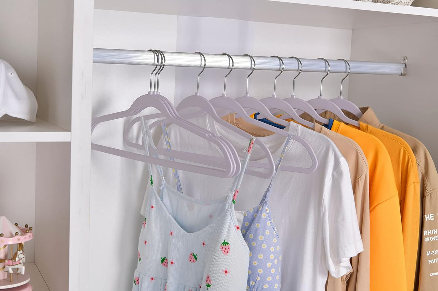 Quality Hangers 160 Pack Non-Velvet Plastic Hangers for Clothes - Heavy Duty Coat Hanger Set - Space-Saving Closet Hangers with Chrome Swivel Hook, Functional Non-Flocked Hangers - Cream White