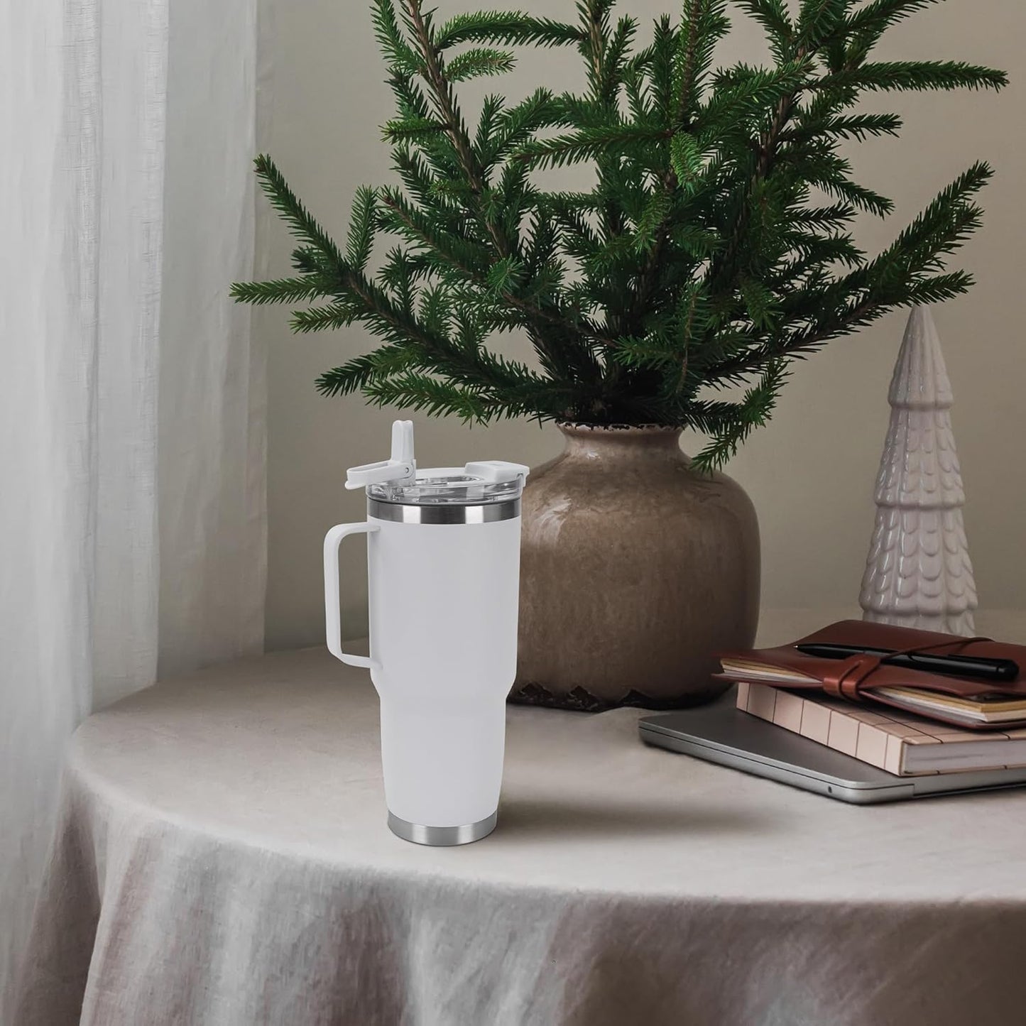 30oz Tumbler with Handle, Insulated Leak Proof Coffee Travel Mug with Straw Lid Double Wall Stainless Steel Vacuum Tumblers Metal Cup Keep Hot and Iced Drink for Gym, Office, Camping, White 1 Pack